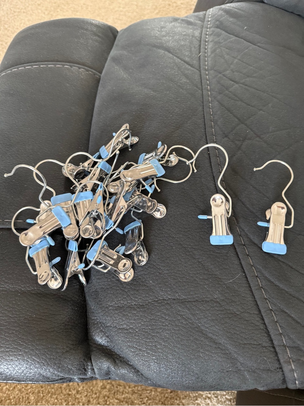20-Pack Stainless Steel Hanger Clips – Heavy Duty Closet Organizer & Laundry